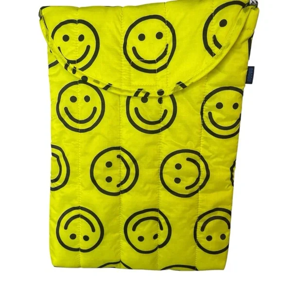 Baggu | 13” Mini Laptop Sleeve Smiley Face Yellow Happy Print - Picture 1 of 7